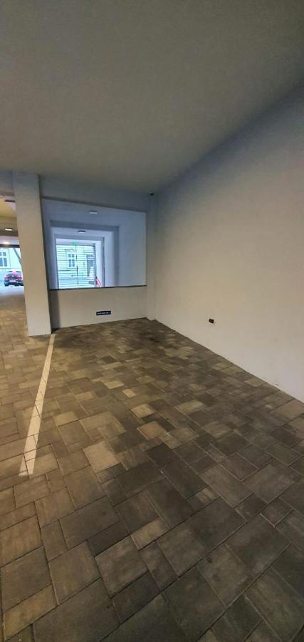 Charlotte Piata Unirii - Free Private Parking 2Bedrooms Apartment Oradea Exterior photo