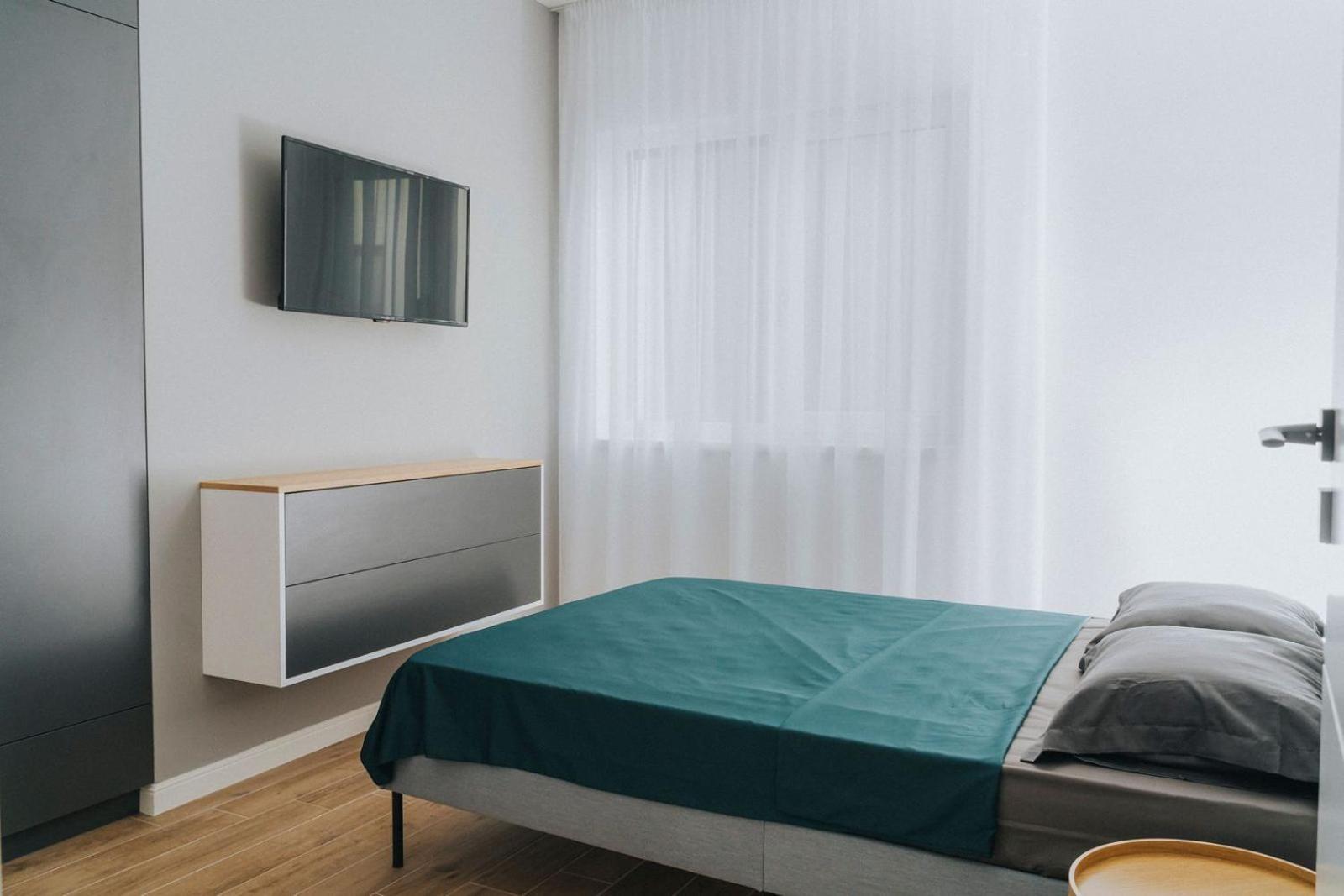 Charlotte Piata Unirii - Free Private Parking 2Bedrooms Apartment Oradea Exterior photo